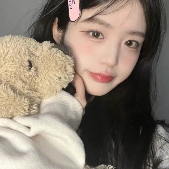 ０７７千面女杀手海报